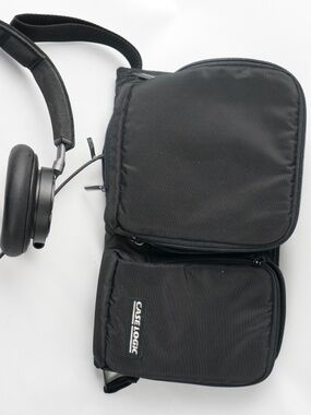 Case Logic CD Player Travel Case and Disc Folder